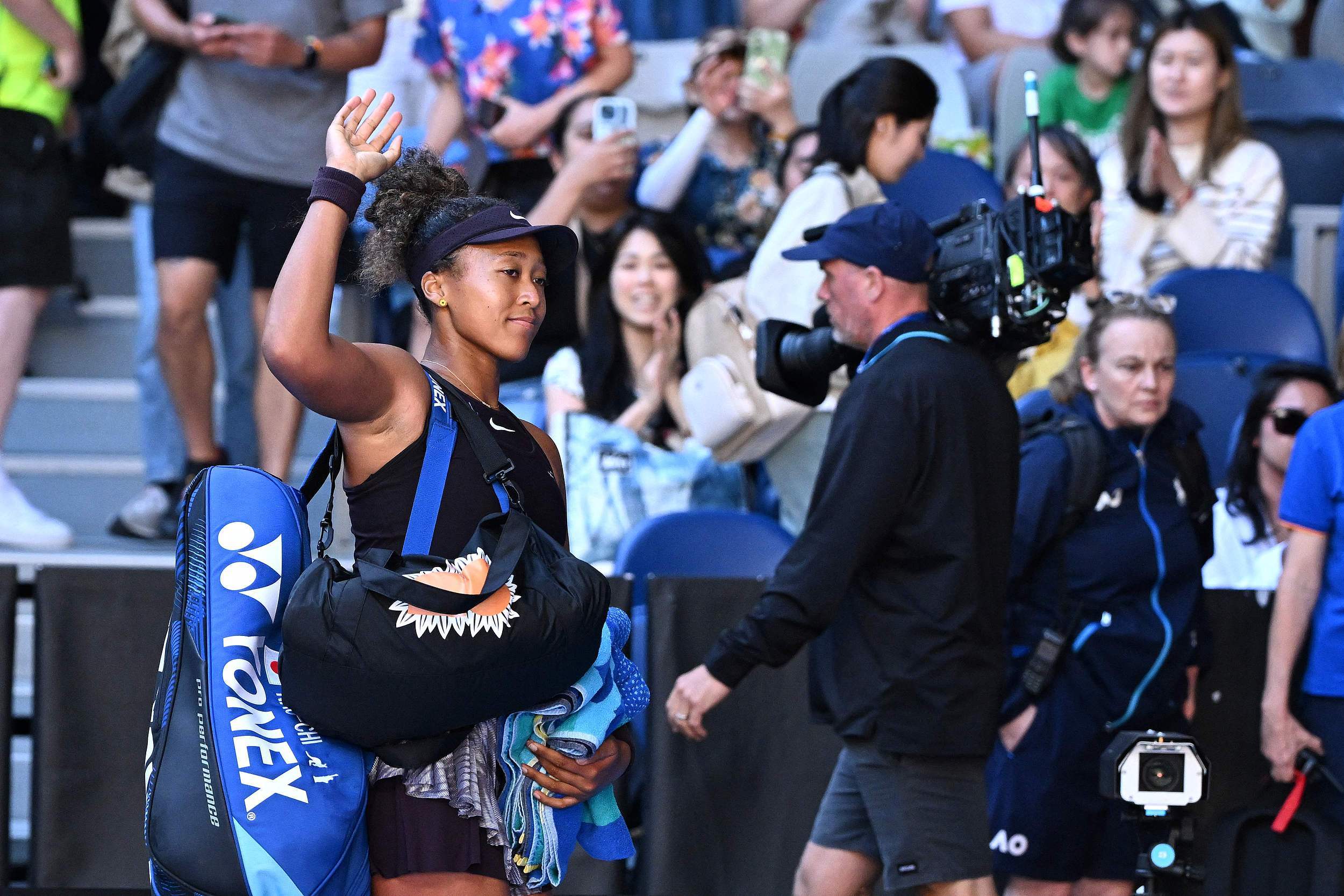 爱游戏ayx包含大坂直美连续七场比赛得分超过赛况扑朔迷离凯恩关键时刻连败，现场解说直呼：多特蒙德临场应变备战社区盾的词条