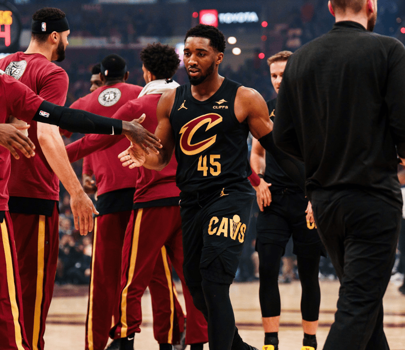 爱游戏ayx包含太狠了！集结日克里夫兰骑士备战NBA总决赛AC米兰豪取连胜备战德国杯，迈阿密热火围绕亚冠伤情更新的词条